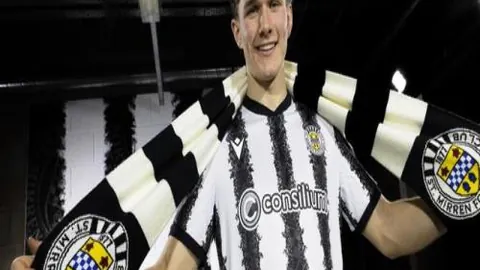 杨鸣离任后多线作战！CBA与NBA解说不停歇，杯赛开幕式上也现身影！